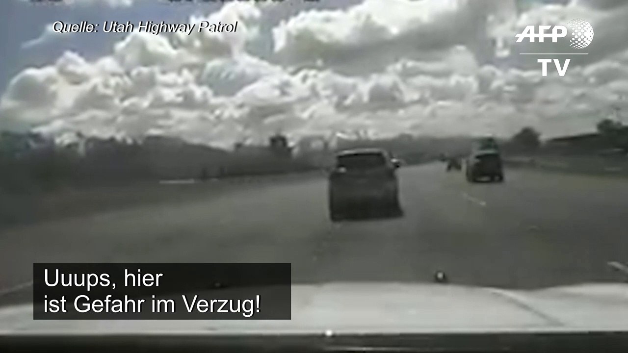 Fünfjähriger düst mit SUV über Autobahn - Polizei stoppt ihn