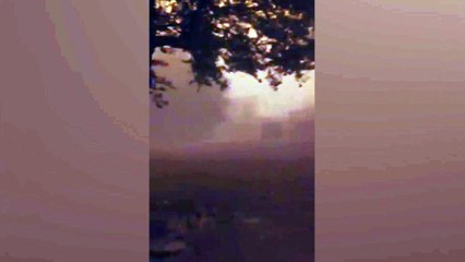 Nijer'de gökyüzü kızıla büründü