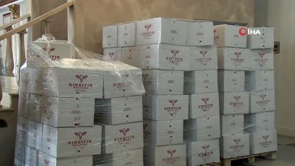Antalya'nın hayırsever iş adamından bin 280 koli gıda yardımı