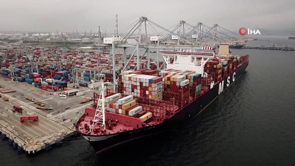 Türkiye limanları tarihinin en büyük konteyner gemisini ağırlıyor