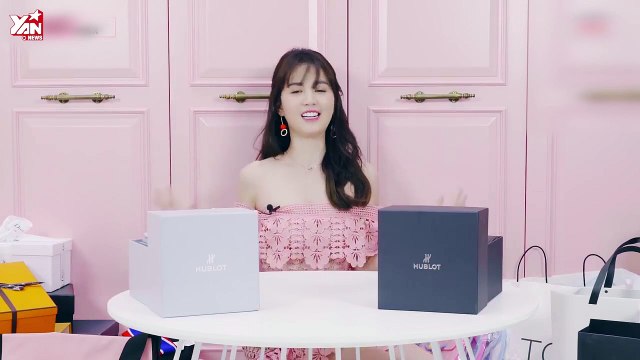 Ngọc Trinh khoe quà sinh nhật