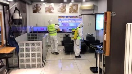 Bahçelievler'de açılışa hazırlanan kuaförler dezenfekte edildi