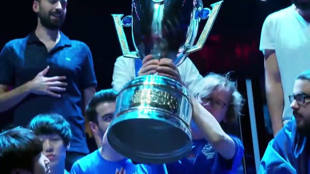 Toàn cảnh bốc thăm chia bảng Chung Kết Thế Giới LMHT 2018