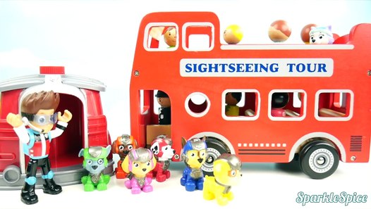 paw patrol bus and figures