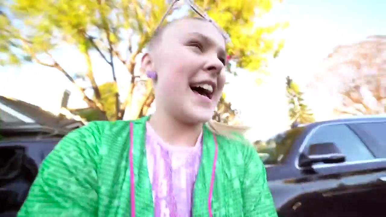 JOJO SIWA BABYSITTING TAYTUM AND OAKLEY FOR 24 HOURS!