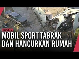 Video herunterladen: Mobil Sport Tabrak Dan Hancurkan Rumah