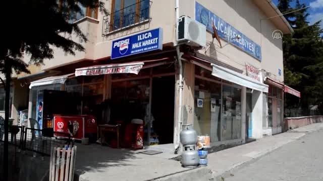 Bir hayırsever iki bakkalın veresiye defterindeki yaklaşık 20 bin lira borcu ödedi