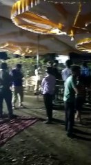 इंदौर से पैदल गुजरने वाले श्रमिकों को पूर्व विधायक सत्यनारायण पटेल द्वारा आहार पानी की सुविधा