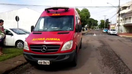 Carros colidem e atingem residências no Bairro Parque Verde