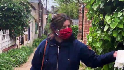 Distribution des masques en tissus aux orléanais