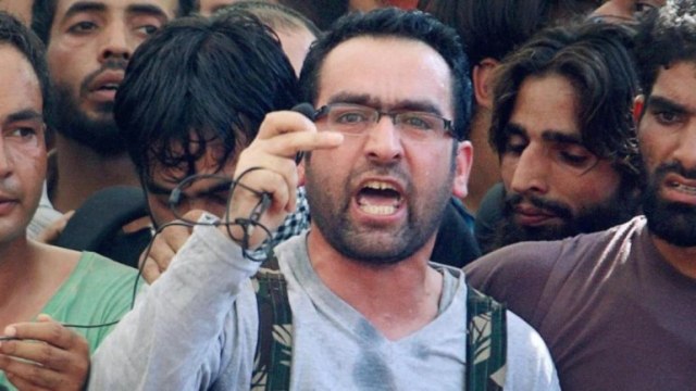 Riaz Naikoo gunned down, Long queues at liquor stores; more