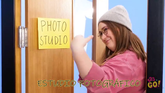 TIPOS DE ESTUDIANTES EN LA FOTO ESCOLAR || Situaciones graciosas en la escuela por 123 GO!