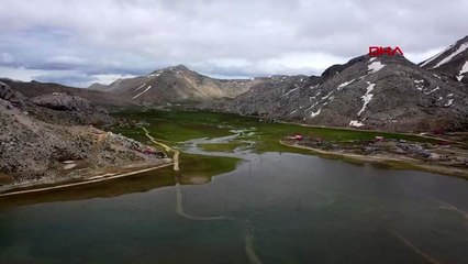 ANTALYA Doğa harikası Günnercik Yaylası ve gölü hayran bırakıyor