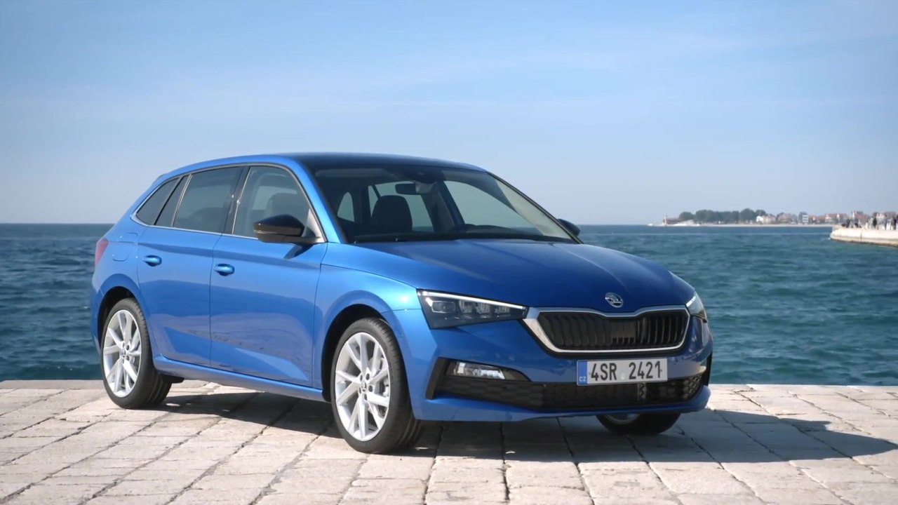 Moderne Assistenten für Sicherheit und Komfort bei ŠKODA SCALA und KAMIQ hoch im Kurs