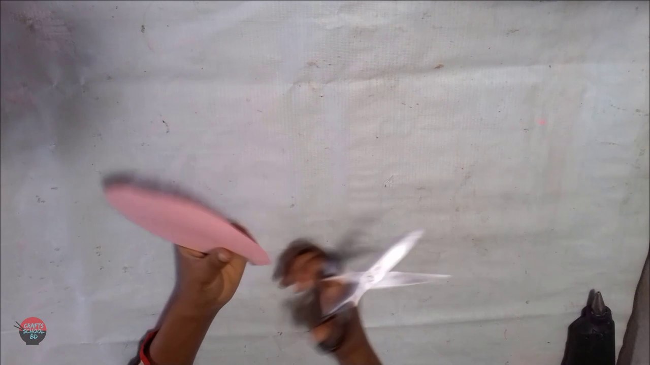 DIY SIMPLE HOME DECOR WALL DECORATION HANGING FLOWER PAPER CRAFT IDEAS