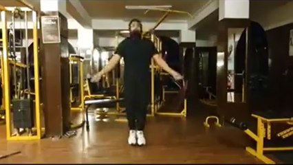 ಲಾಕ್‌ಡೌನ್ ನಡುವೆ ಧೃವ ಸರ್ಜಾ ಸೂಪರ್ ವರ್ಕ್ ಔಟ್ | Dhruva Sarja Workout | Filmibeat Kannada