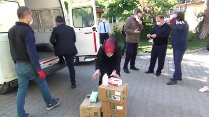 Berber ve kuaförlere dezenfekte ve koruyucu malzeme desteği