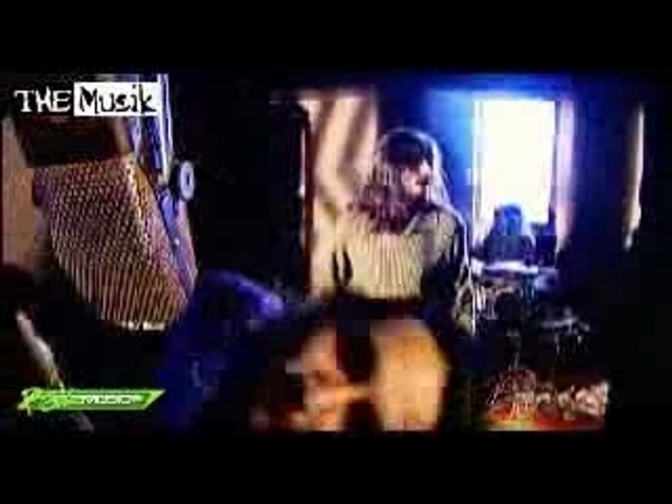 NOORI - Kuttay Te Tho Utthay