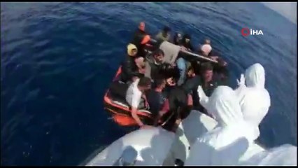 Yunanistan Ege Denizi’nde insan haklarını çiğnemekte sınır tanımıyor