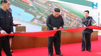 Is Kim Jong-un using a duplicate? Internet points out the difference