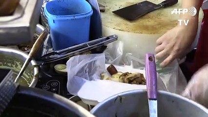 Creative cooks: Asian street food chefs fight lockdown slowdown