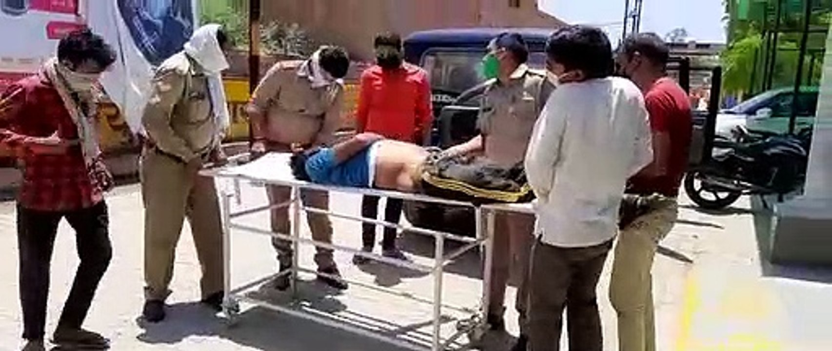 कैराना: स्कूटर सवार का संतुलन बिगड़ने से गंभीर रूप से हुआ घायल