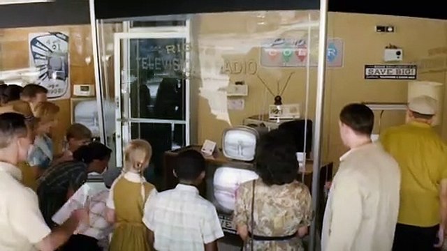 Behind the Scenes Of 'The Right Stuff'