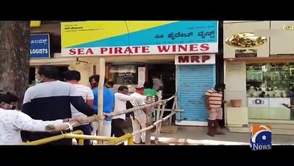 Sea of drunkards came on liquor stores in India | activepaknews | India | liquor stores