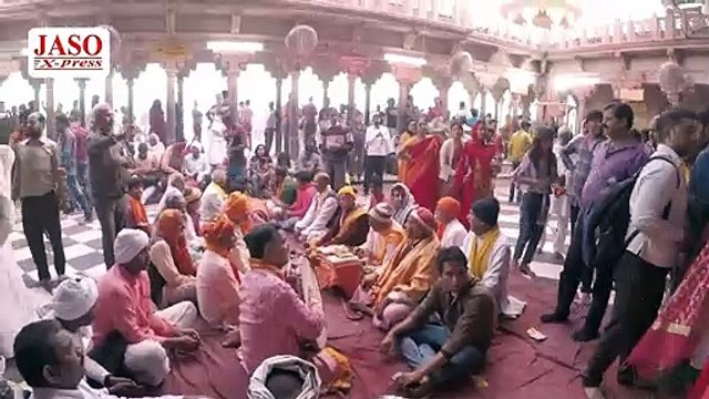 My 1st Holi in Barsana @ Shri Radha Rani Temple