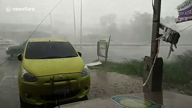 Tropical storms batter northern Thailand as temperatures reach 40 degrees