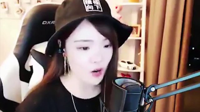 Thêm một sky Trung Quốc chính hiệu cover Lạc Trôi của Sơn Tùng M-TP cực hay