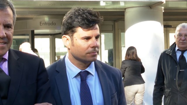 Javier Santos no es hijo de Julio Iglesias según sentencia provincial