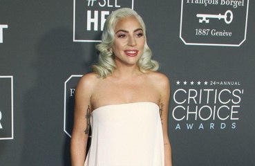 Lady Gaga confirma nova data de lançamento de álbum