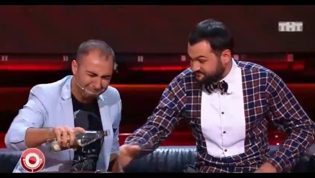 Андрей Скороход и Демис Карибидис - Завершение корпоратива в квартире