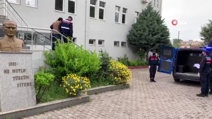 15 farklı suçtan aranan şahıs sahte kimlikle yakalandı