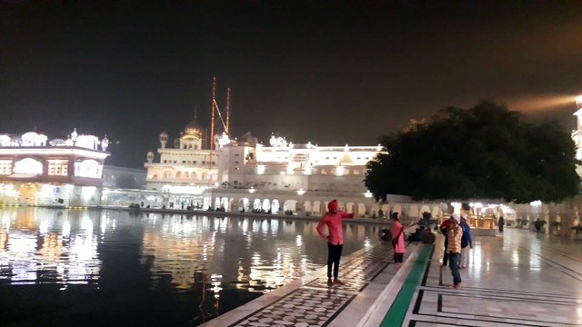 अति सुन्दर स्वर्ण मंदिर, अमृतसर , पंजाब , भारत का रात में नजारा ............Beautiful Golden Temple, Amritsar, Punjab, India Night View, Fabulous