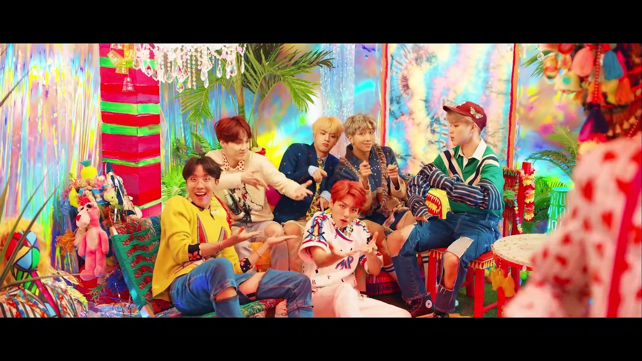 BTS tung MV khủng IDOL