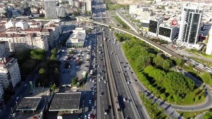 İstanbul'da trafik yoğunluğu, korona virüs öncesine geri döndü