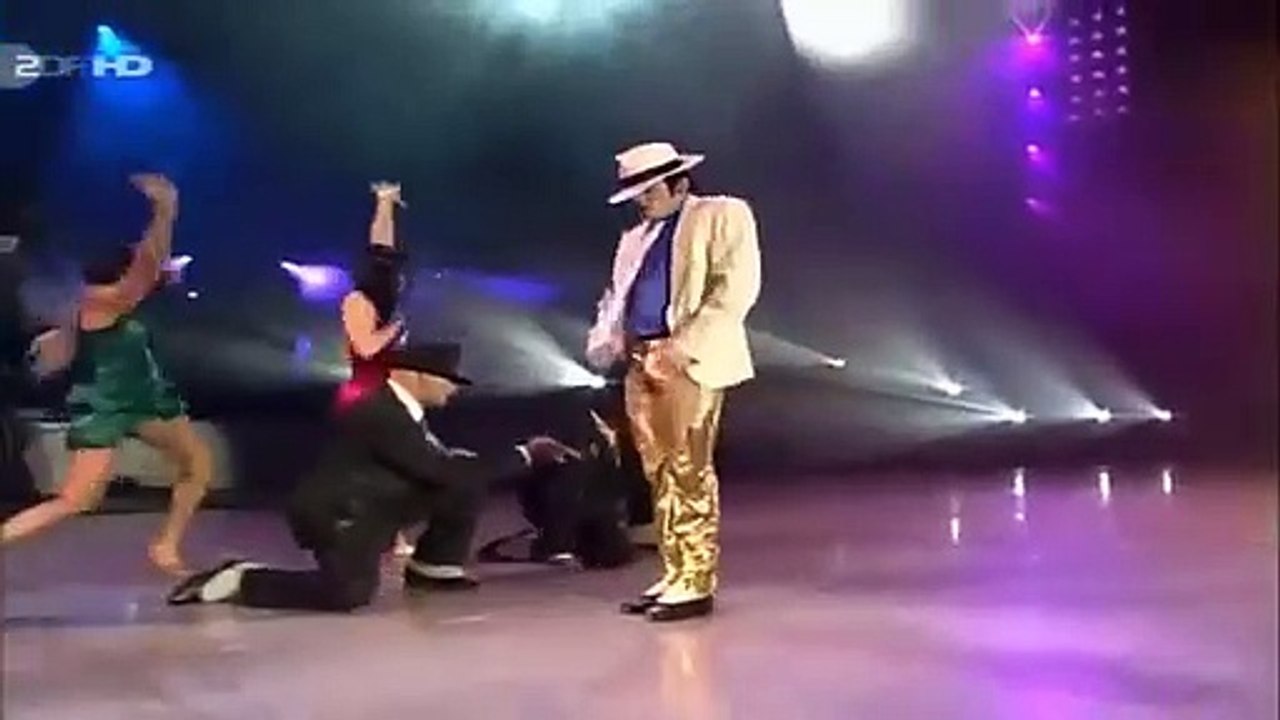 Michael Jackson Superb POP song and dance!