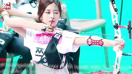 Cùng đứng bắn cung thôi mà bộ đôi nữ thần Irene và Tzuyu khiến fan “điêu đứng” vì xinh quá mức cho phép