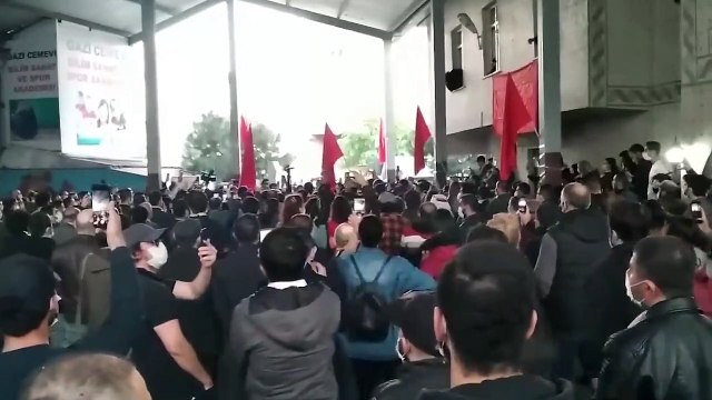 Grup Yorum üyesi İbrahim Gökçek Gazi Cemevi'nden 'Uğurlama' ile uğurlandı