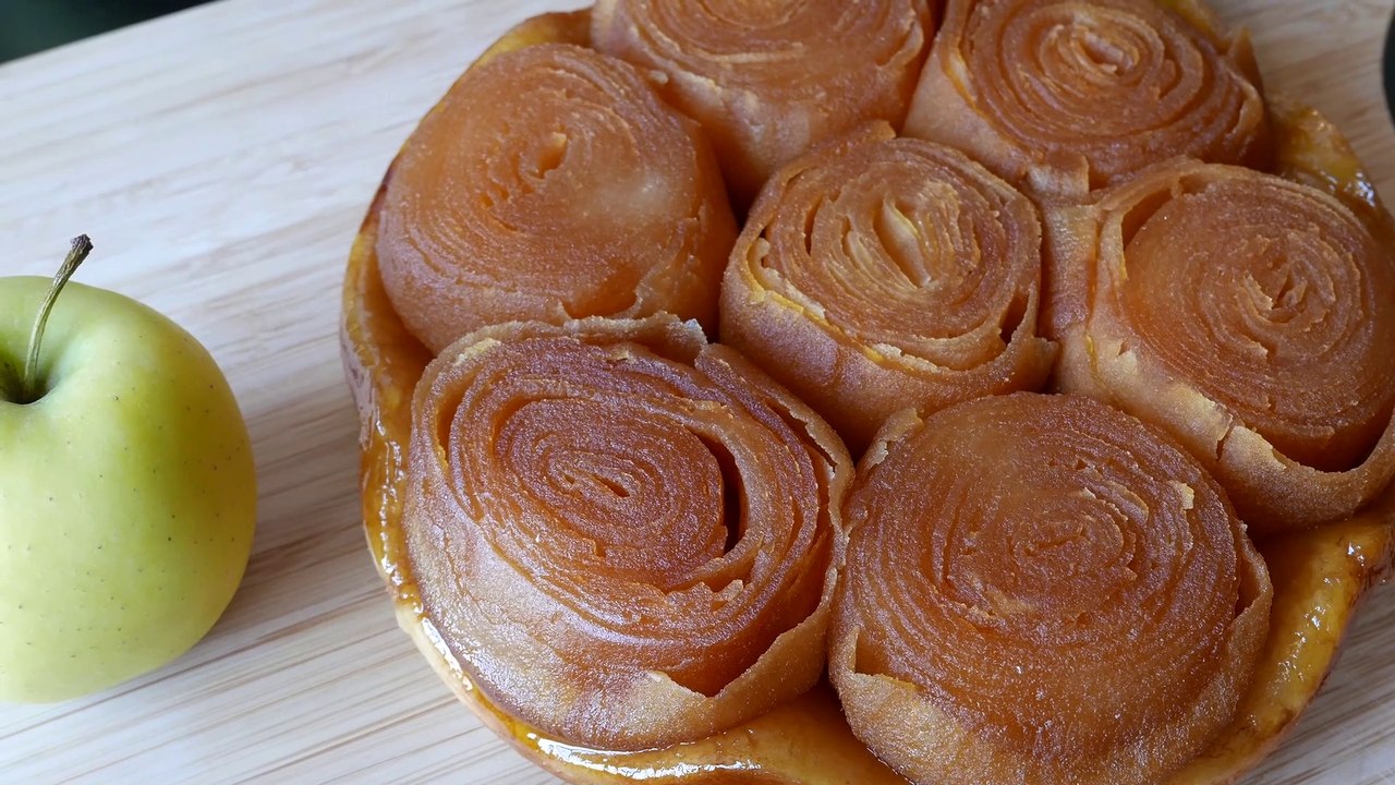 Amazing Tarte Tatin  - Revisited Spiral Recipe (Recette Tarte Tatin)