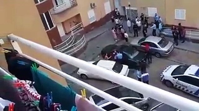 Agentes Da PSP Atacados Por Moradores Em Fúria Durante Detenção