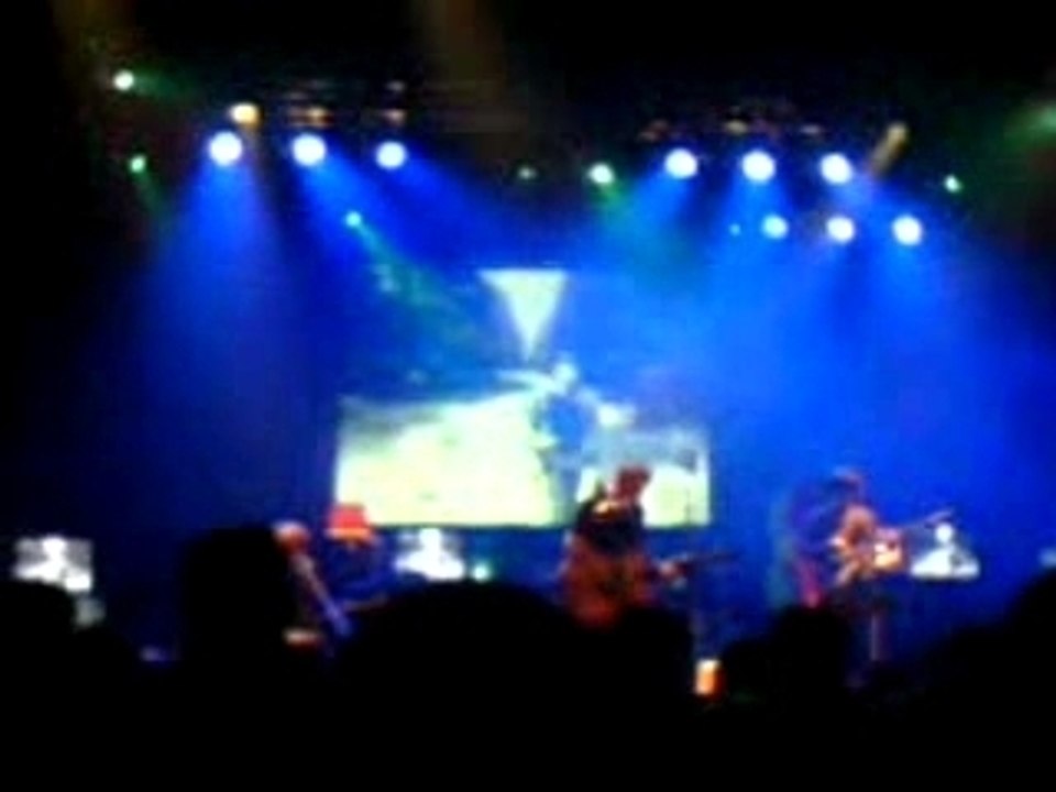 Girls In Hawaii - Found In The Ground (Live)