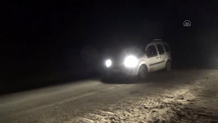 Heyelan nedeniyle kapanan Hakkari-Yüksekova kara yolu ulaşıma açıldı