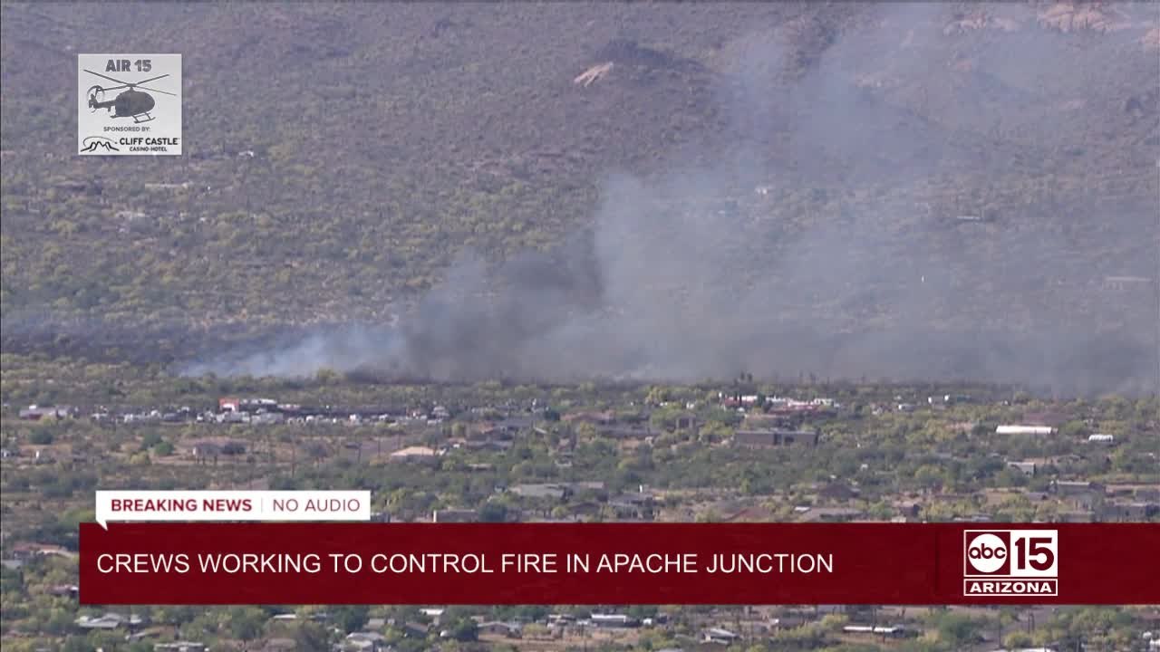 Large brush fire threatens homes in Apache Junction