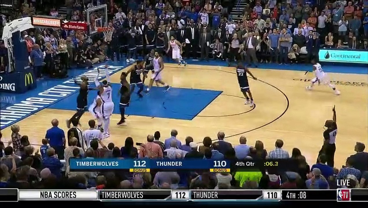 Pauvre Carmelo Anthony Il s'est fait éteindre par Andrew Wiggins