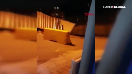 İstanbul'da sokakta kayma meydana geldi