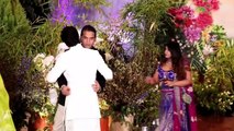 Ranbir - Alia, Varun - Natasha FIRST Media Appearance At Sonam Kapoor's Wedding Reception