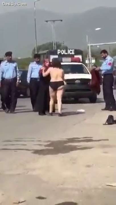 Pakistani Capital Islamabad drunk girl